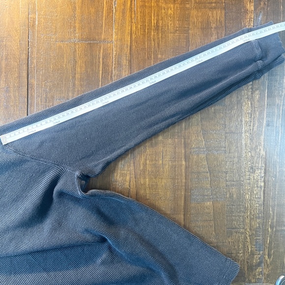 Calvin Klein Long Sleeve - Picture 11 of 11